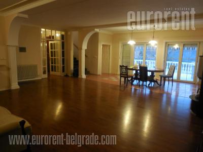 House, 560 m<sup>2</sup>