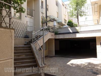 House, 320 m<sup>2</sup>