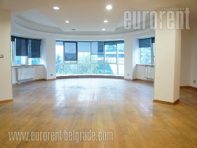 Office space, 200 m<sup>2</sup>