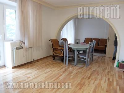 Kuća, 550 m<sup>2</sup>